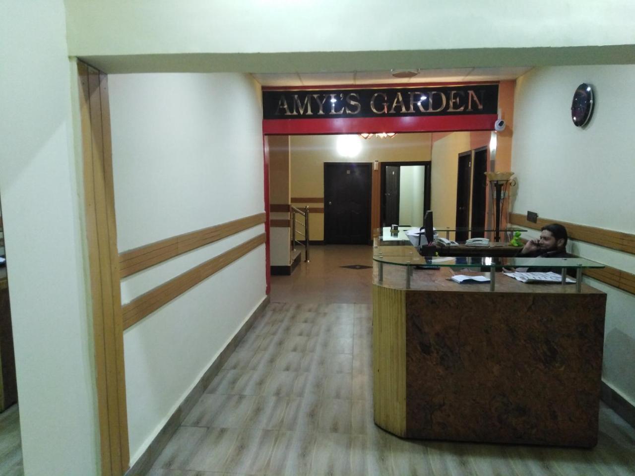 Amyl'S Garden Guest House Iszlámábád Kültér fotó